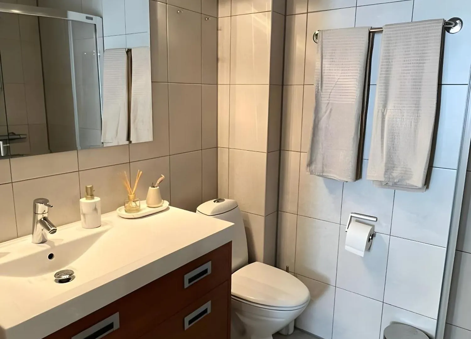 Lovely 3-Room Gem In The Heart Of Bergen City Norwegen